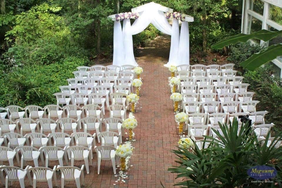Outdoor ceremony space at The Hilltop Restaurant