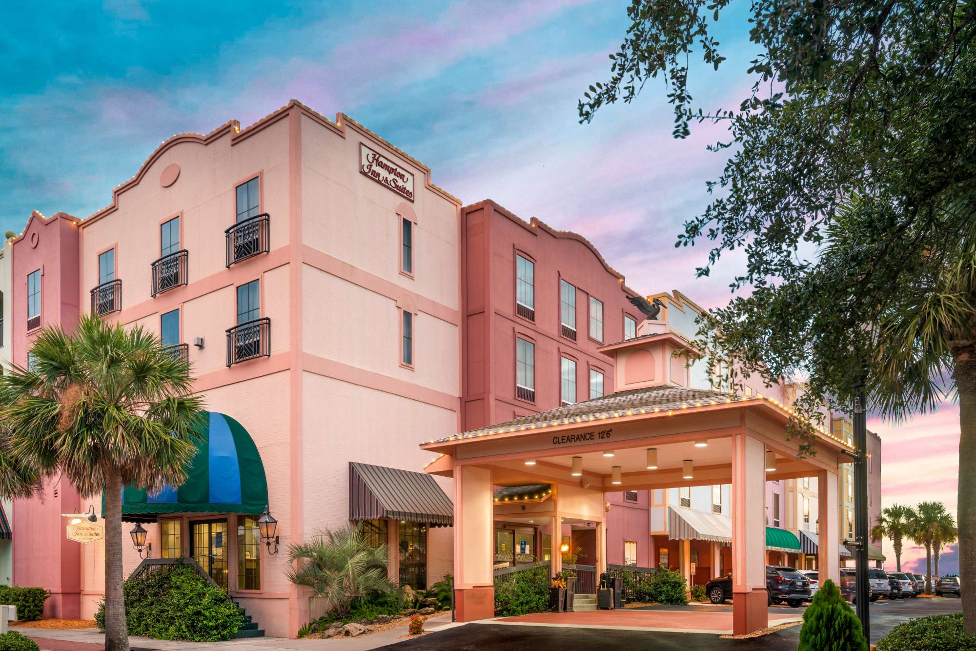Entrance to the Hampton Inn Harbor Front Amelia Island