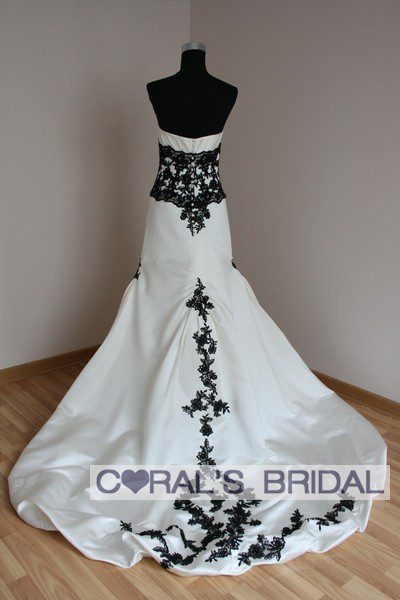 Black_White_Wedding_Dress