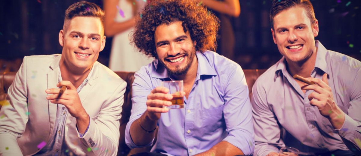 Whisky-Bar Interesting Trends for Weddings in 2018
