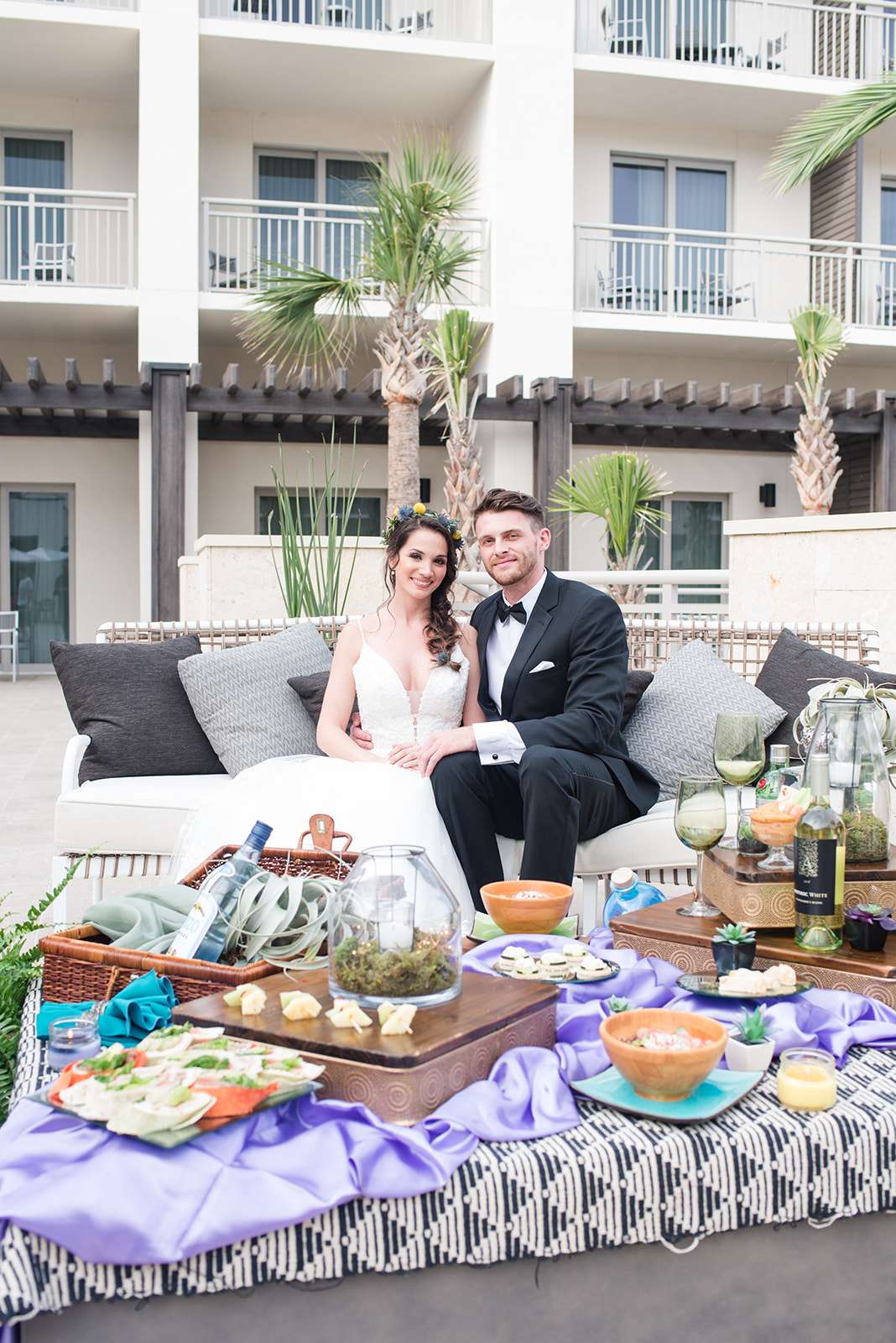 Anthonys catering picnic lunch with bride and groom