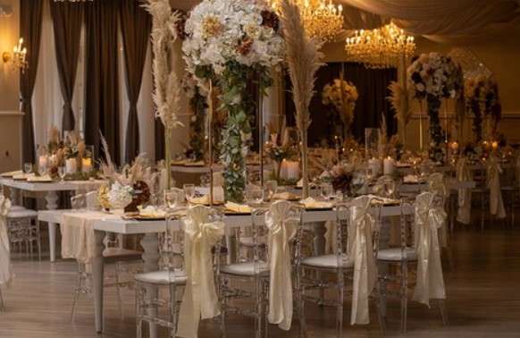 GOlf Club – Crystal Ballroom