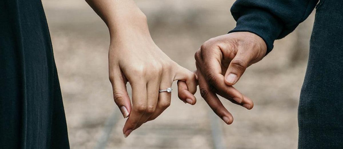 7 Romantic Locations for Your Engagement Shoot