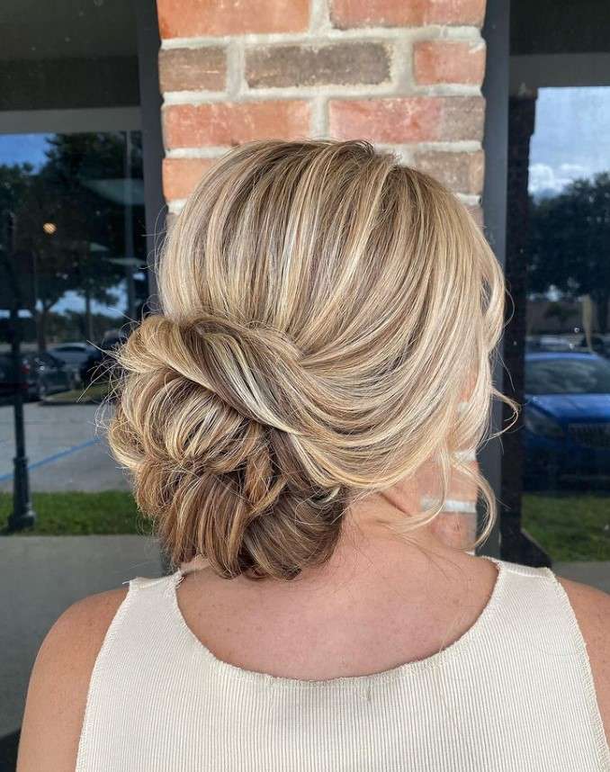 Updo Nic Studio