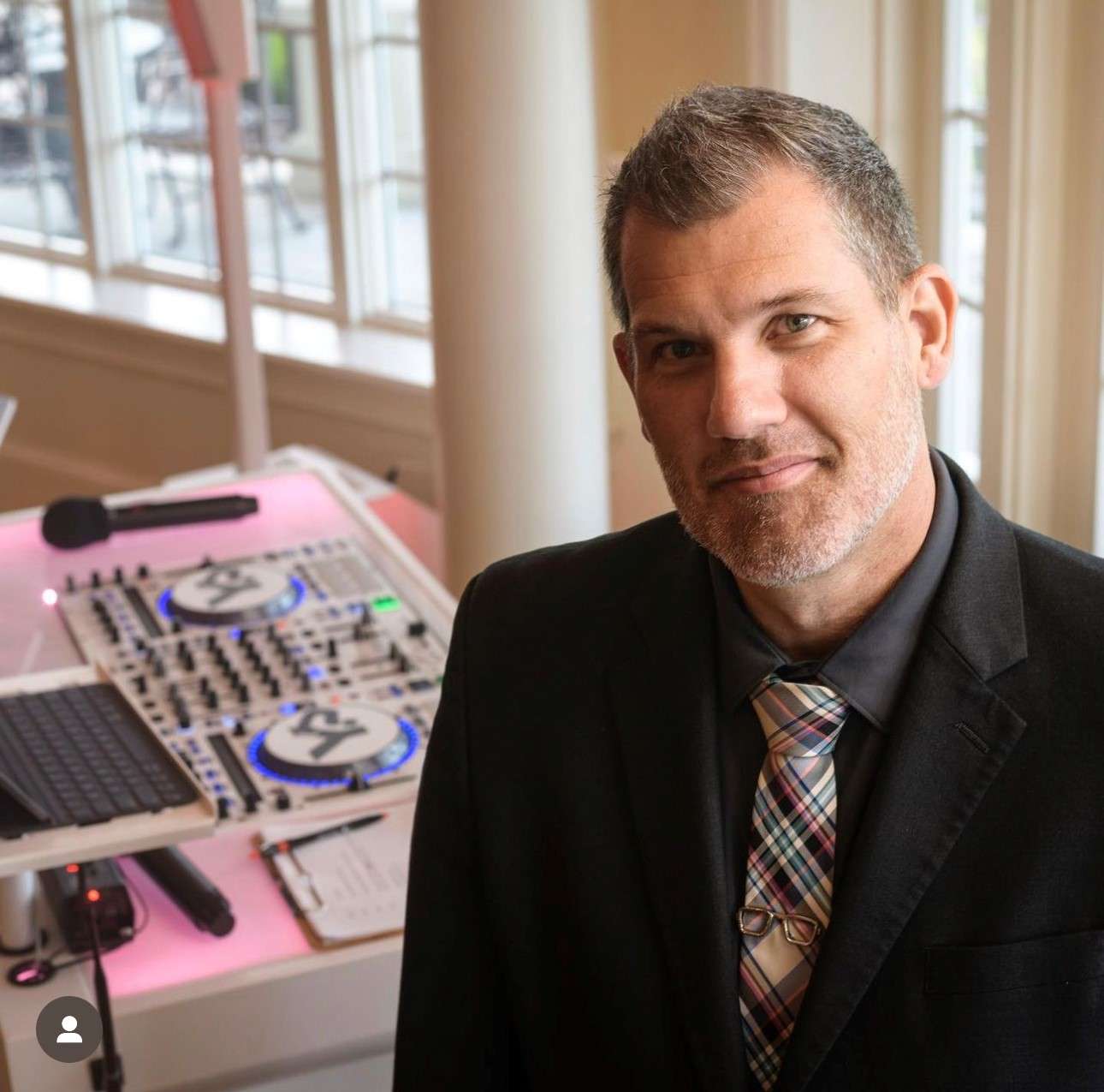 DJ – Y Entertainment