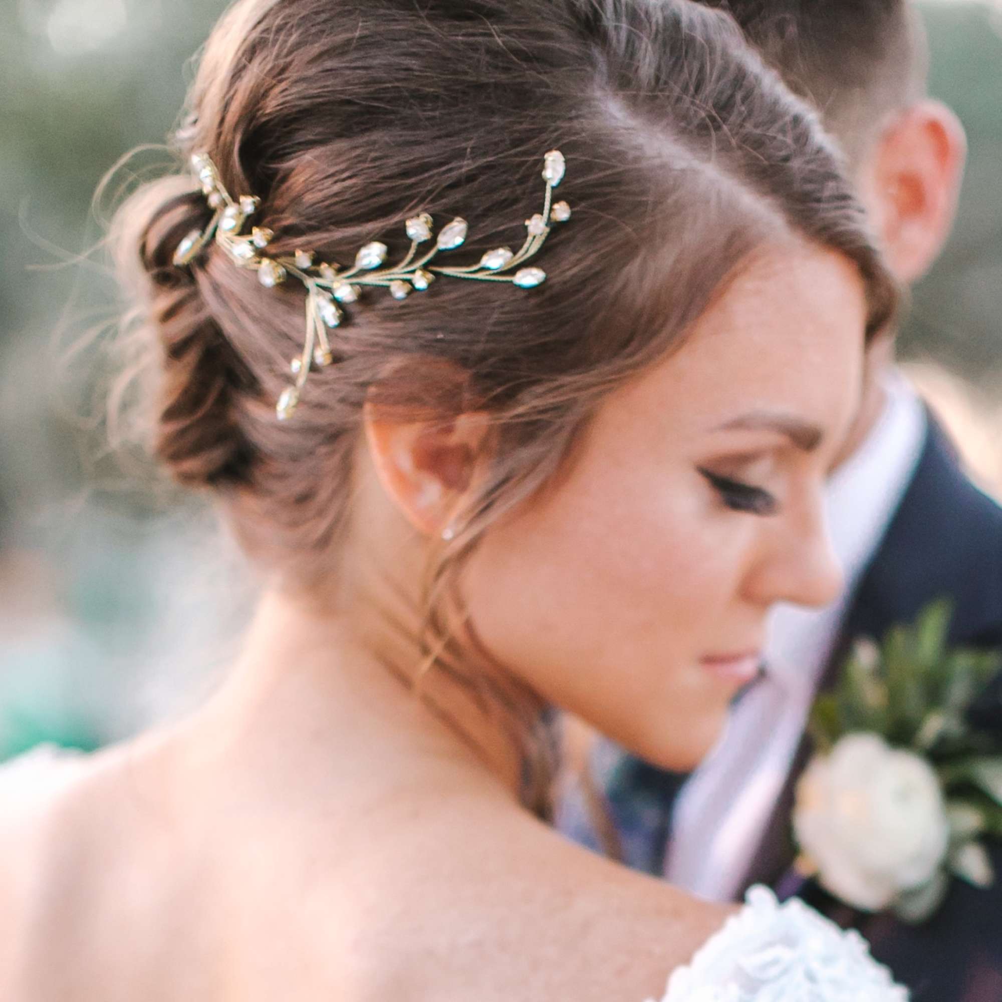 Brides hairpiece with Curl Wink Blush