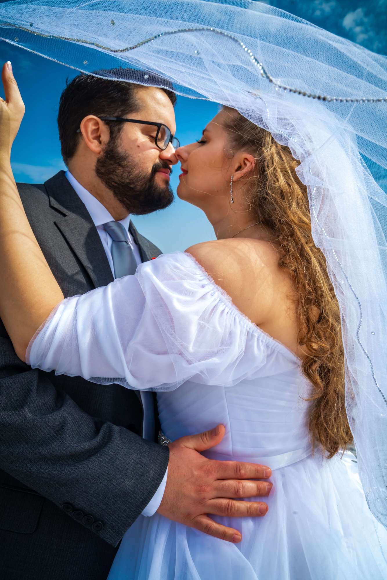 wedding veil photo by Breathless Imagery - Premier Bride 904