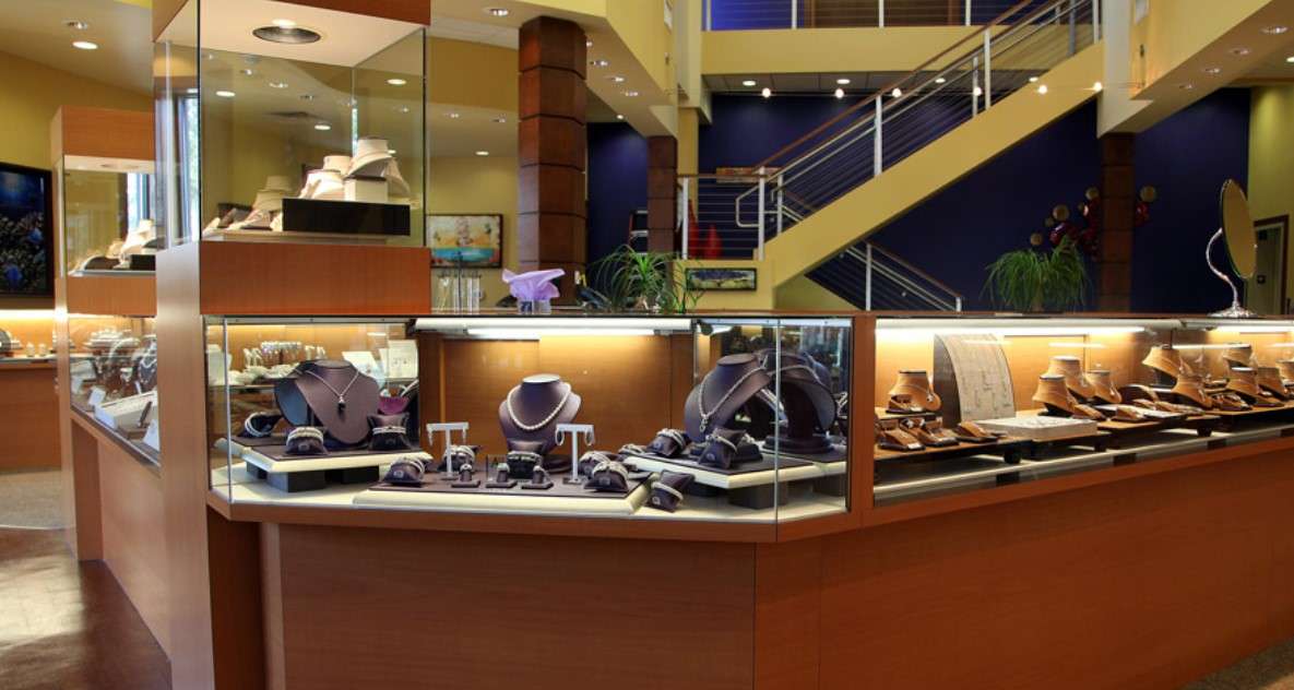 Jeweler – Scott and Sons