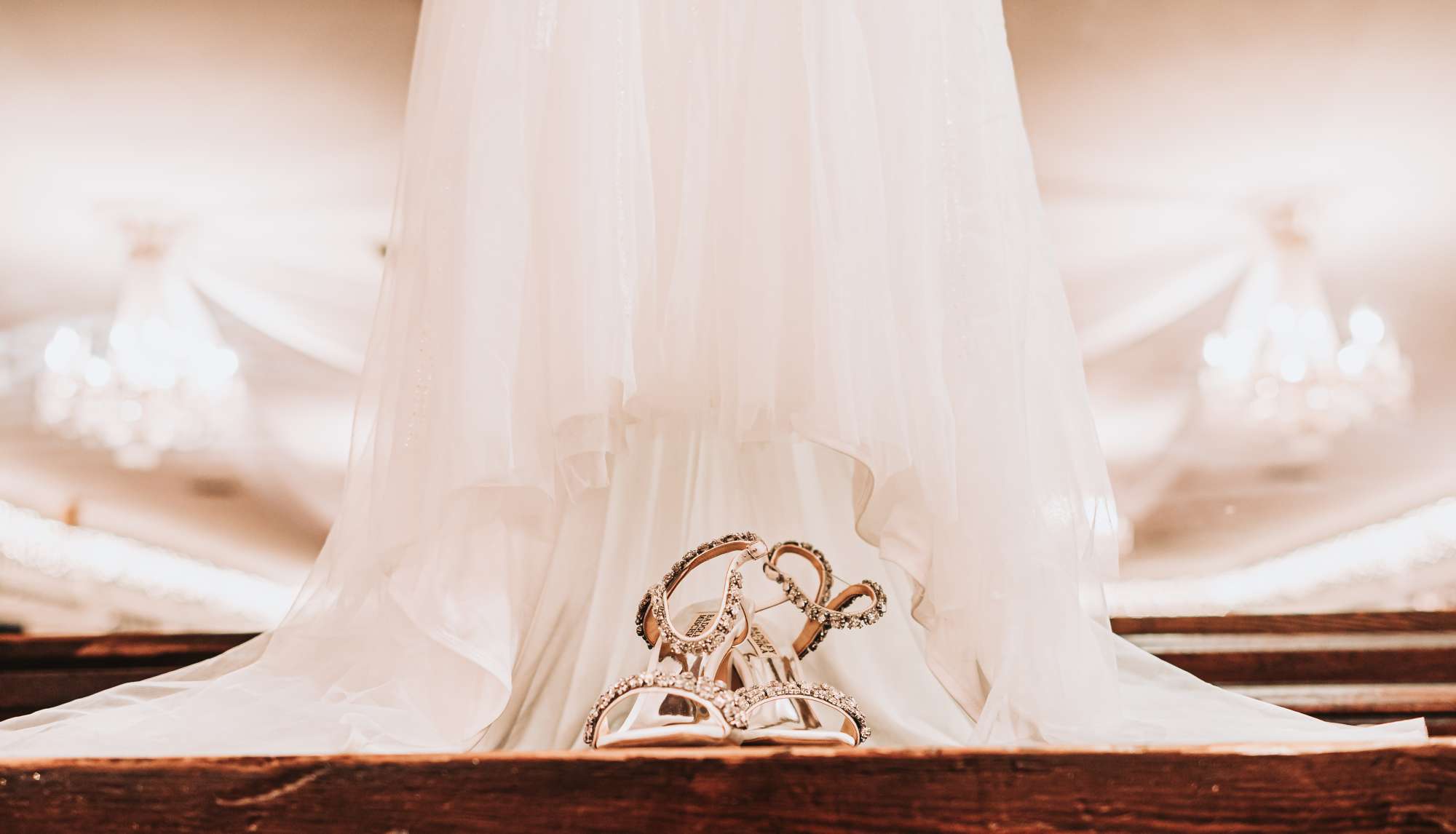 bridal photos by Chez Entertainement