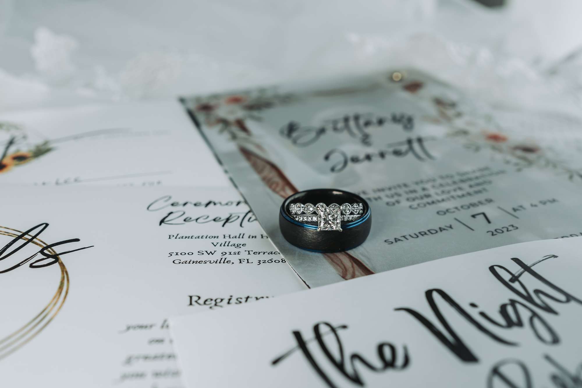 Chez Entertainment photography - wedding invitations suites