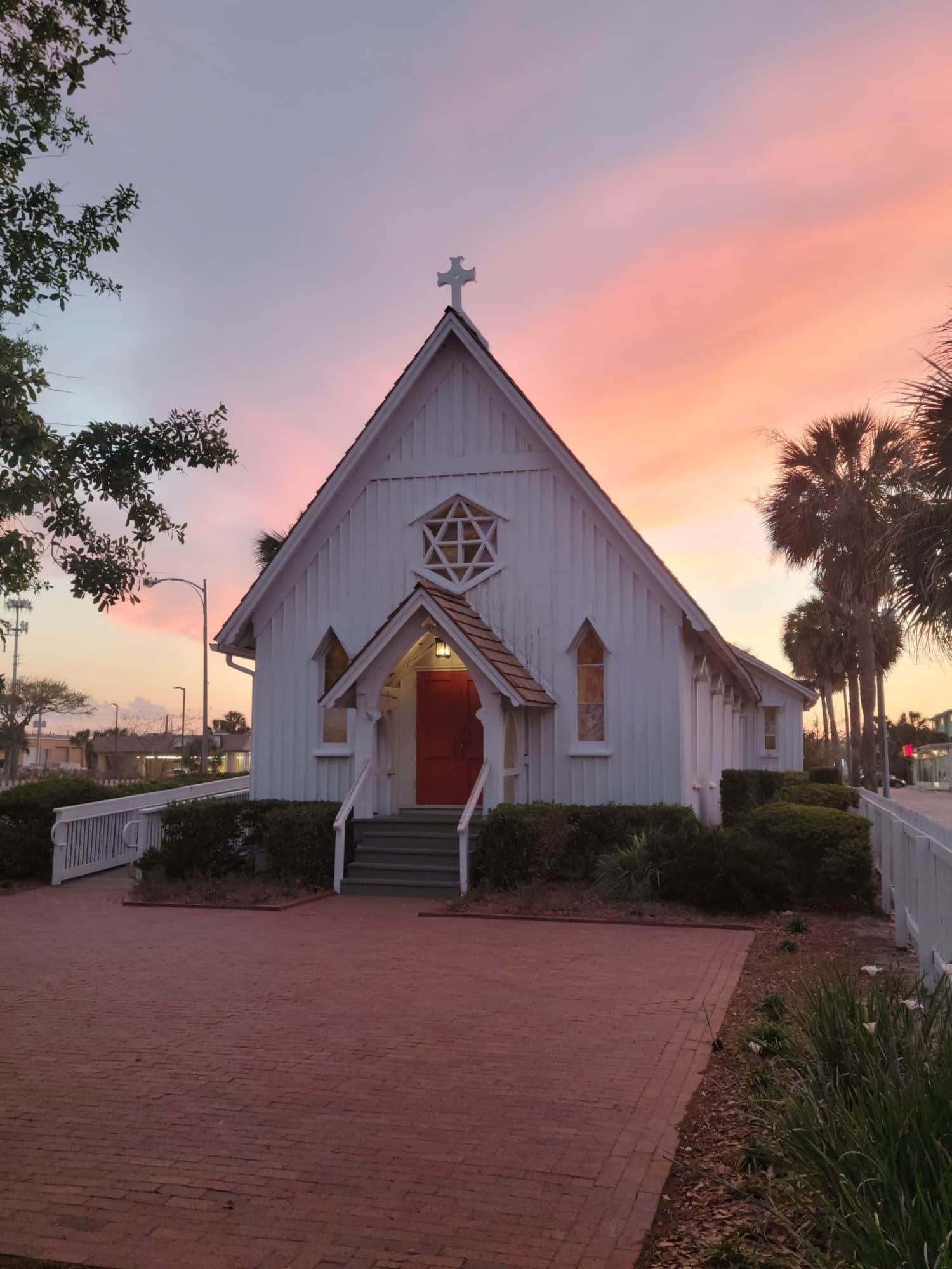 A Chapel Steeped in History: Celebrate Your Wedding at the Beaches Museum in Jacksonville Beach