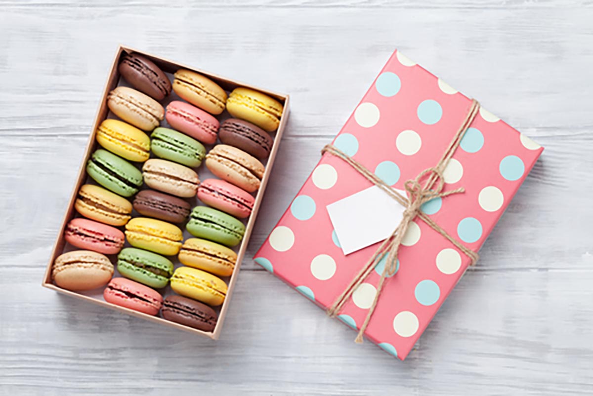 Pastel Macaroons for wedding gifts