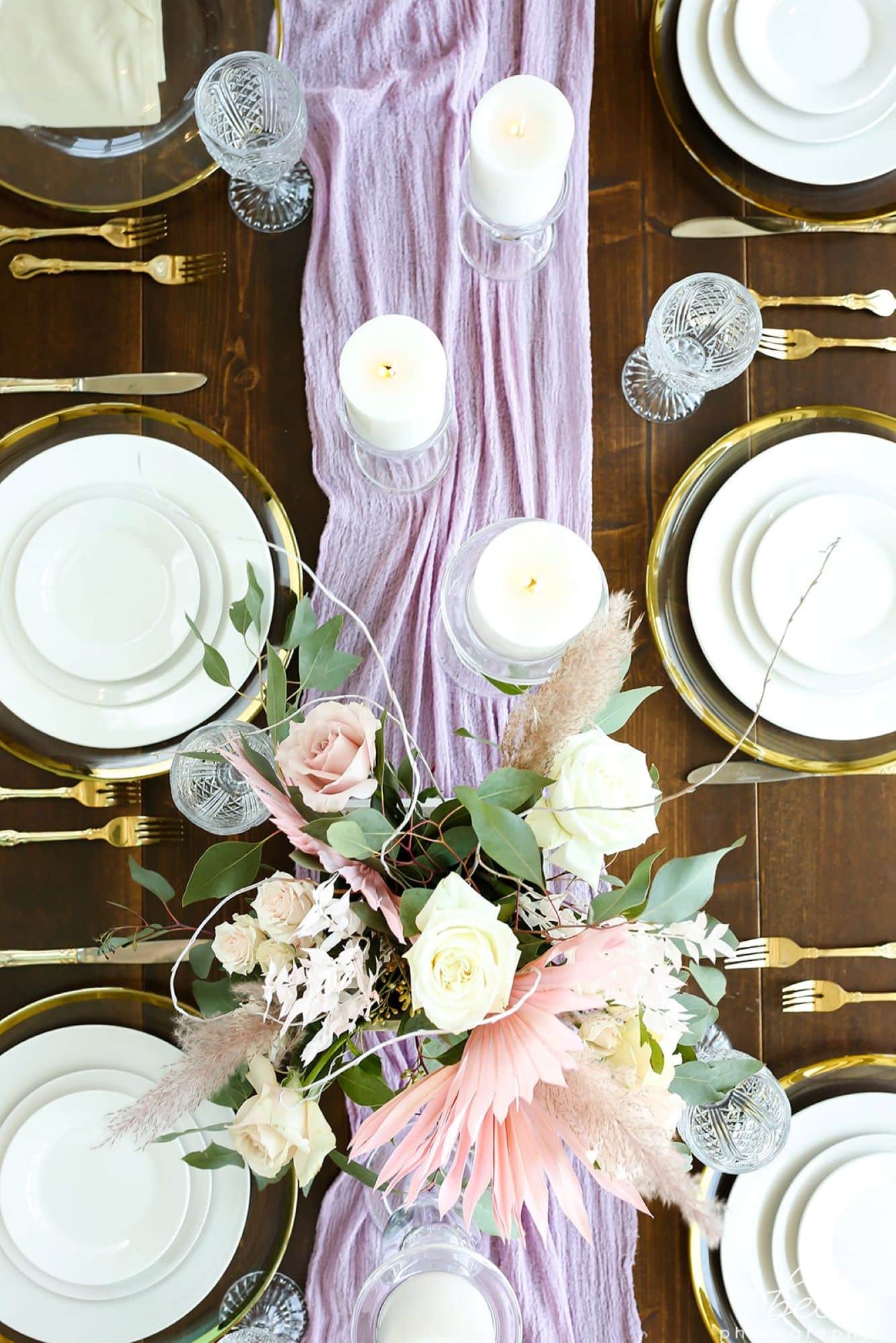 Southern Georgia Bride lavendar and pink table scape Brunswick becphotography Southern Georgia Bride lavendar and pink table scape Brunswick becphotography