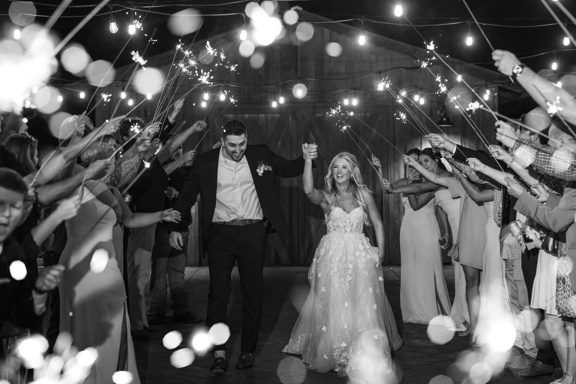 Plantation Oaks Farm Wedding | Taylor and Cooper | Angelface Photography