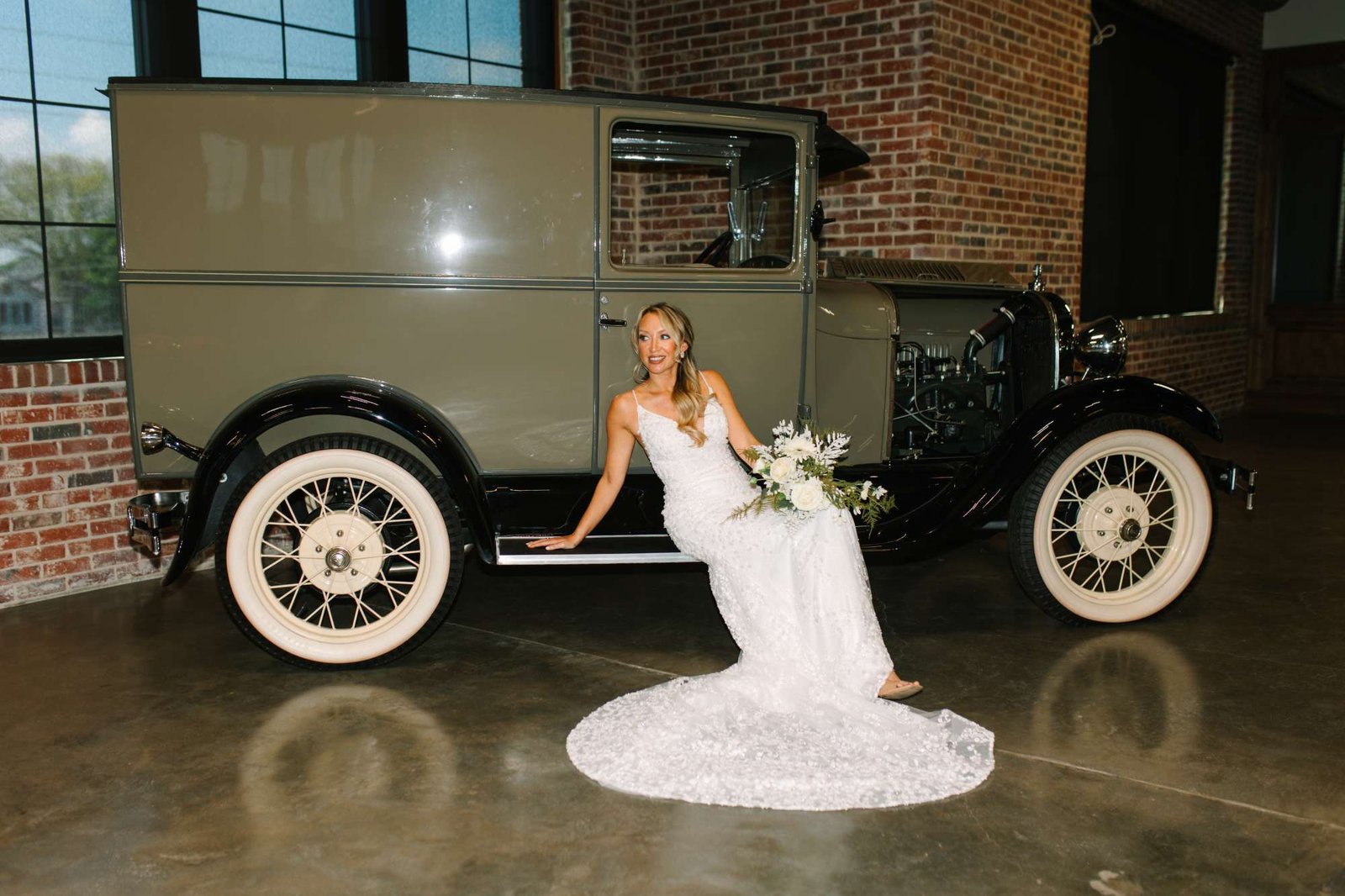 lauraperezphotographyllc.premierbride.theassemblyroom_-122