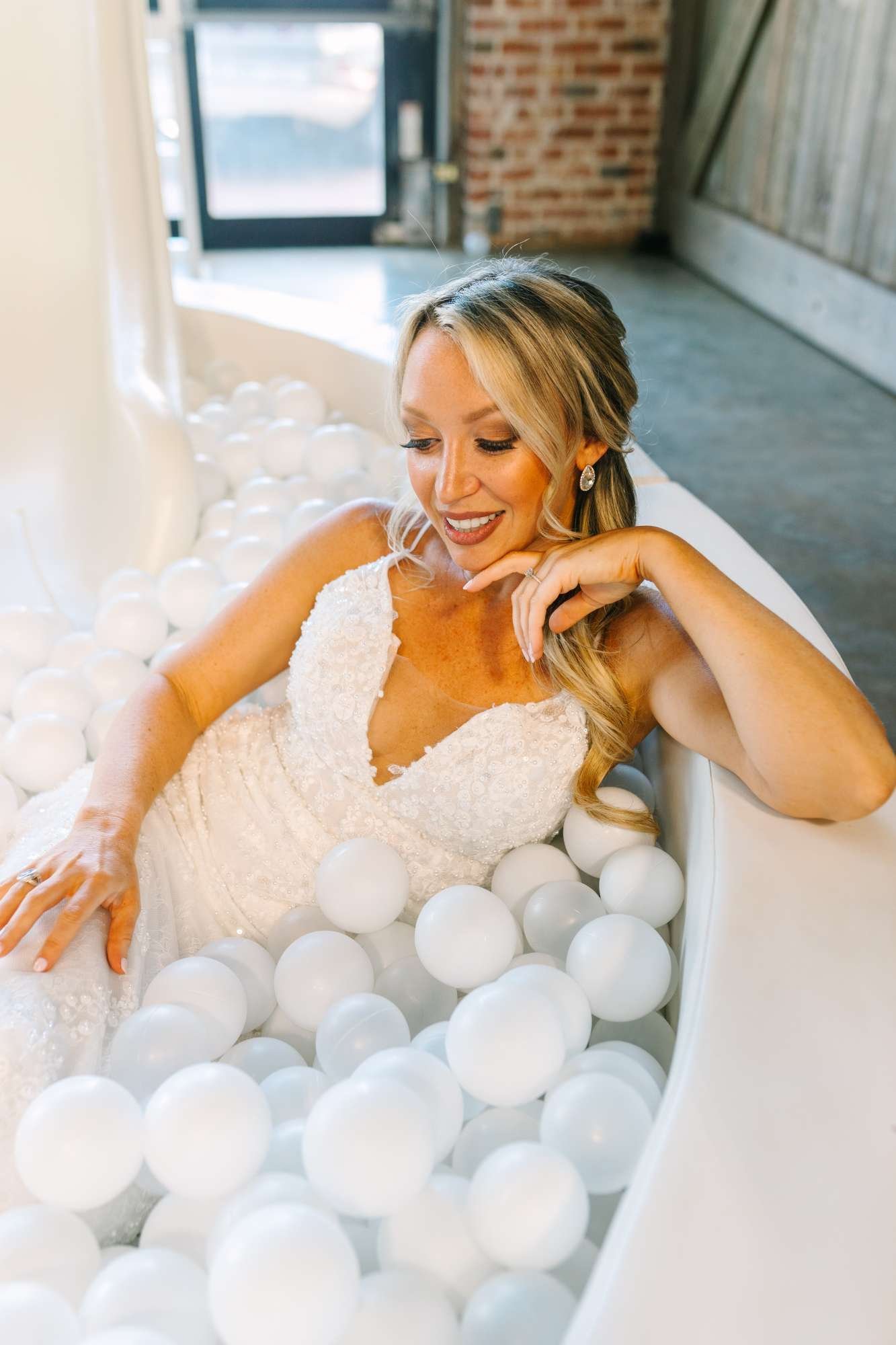 lauraperezphotographyllc.premierbride.theassemblyroom_-311