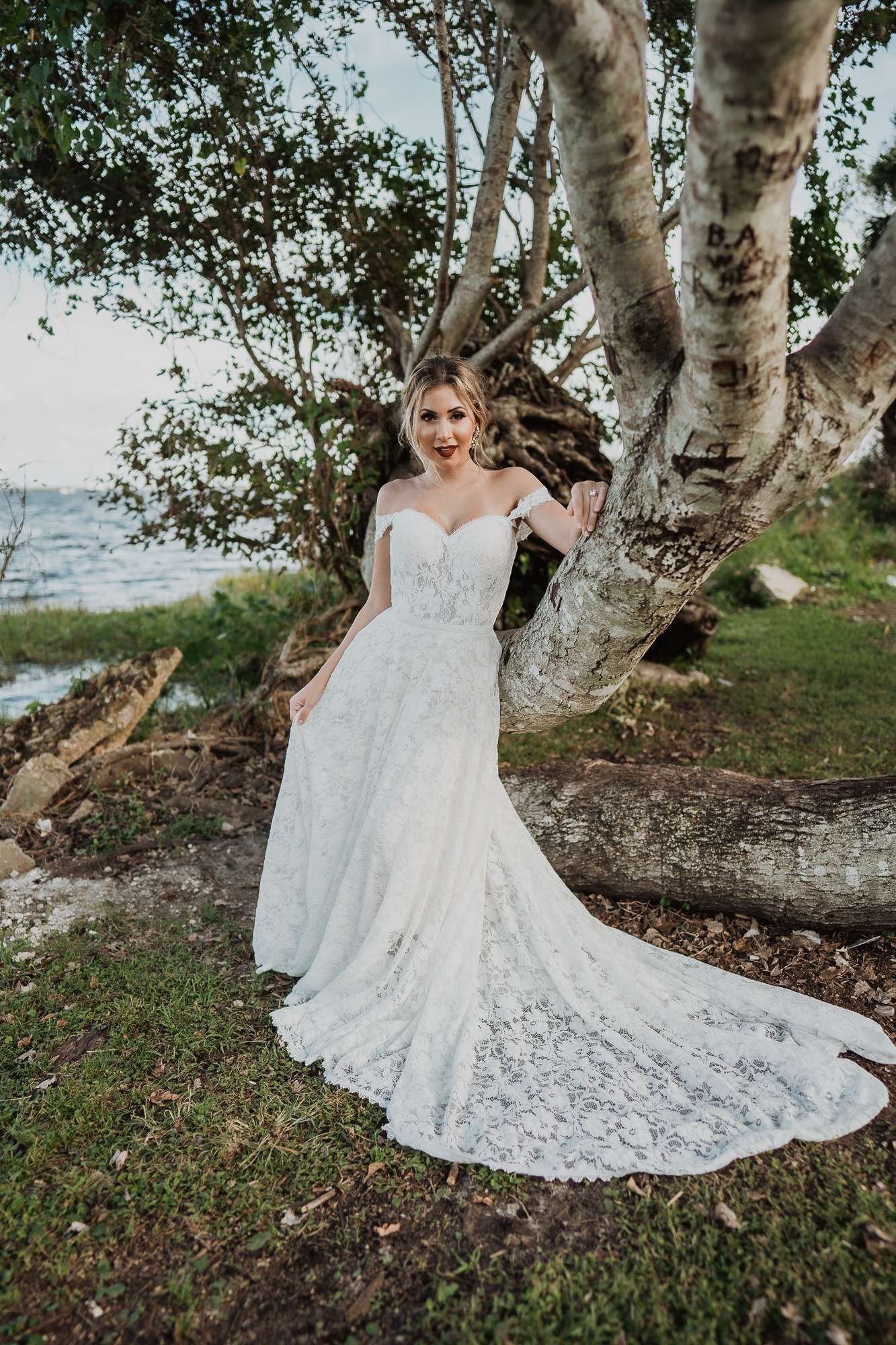 nsphotobook_premierbridemagazine-0255